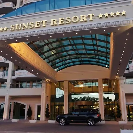 Beachfront 5 Star Burgas Апартаменты *